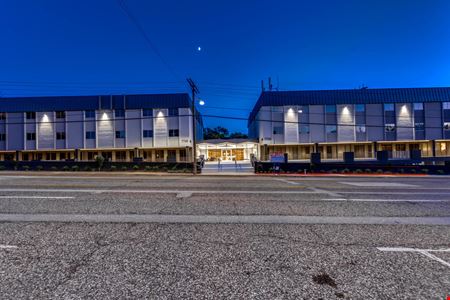 Clayton Plaza