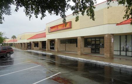 Skylark Plaza