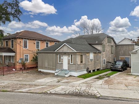Office space for Sale at ±2,800 SF Value-Add Office/Retail on Metairie Rd in Metairie