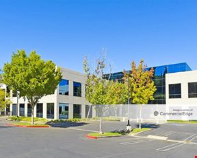 Gateway Corporate Center