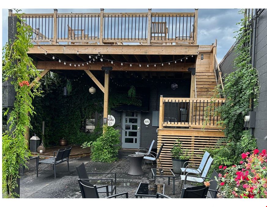 220 N Main St
