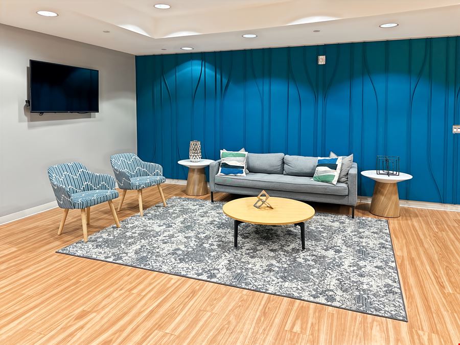 Regus - Charlotte - SouthPark