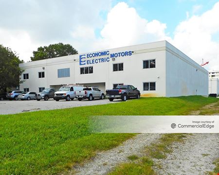 Industrial space for Rent at Tree Garden Business Park in Miami