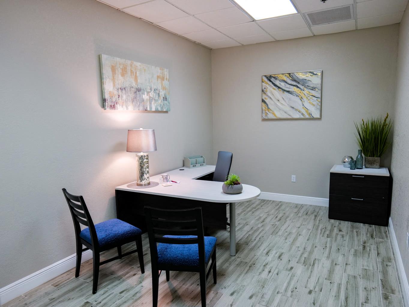 Hill Valley Suites - 1211 Tech Blvd