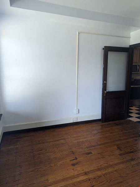 125 N 4th St