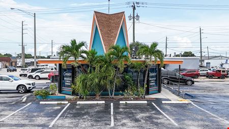 4390 N Dixie Hwy