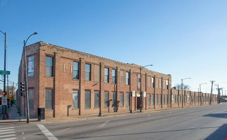 Industrial space for Rent at 101,900 SF for Sale and 20,000 SF for Lease with Yard | 4401 W. Ogden Ave., Chicago, IL in Chicago