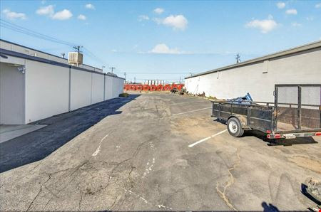 ±4,364 SF Freestanding Industrial Building + Large Yard Area - CA-41 Exposure