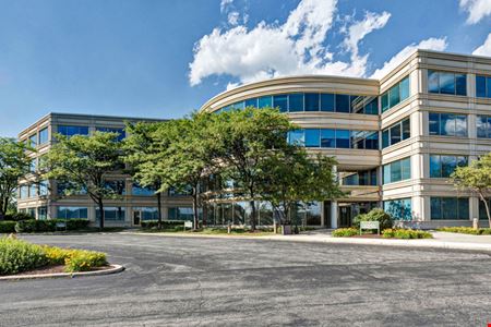 Office space for Rent at Oakmont Circle in Westmont