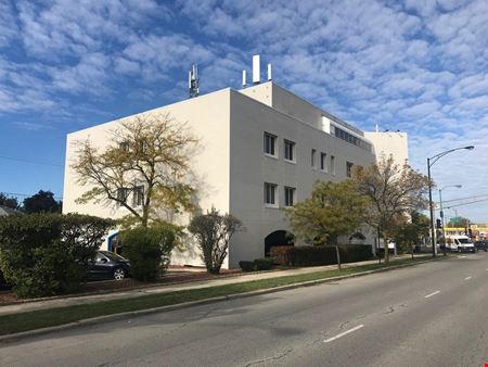 Mixed Use space for Rent at 6374 North Lincoln Avenue in Chicago