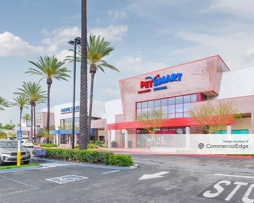 Cerritos Towne Center
