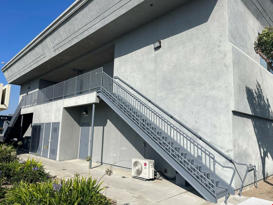 22717-22719 Hawthorne Boulevard