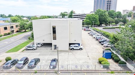 1022 Calhoun Street
