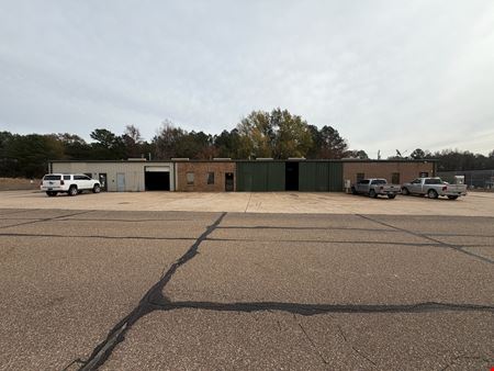 Industrial space for Rent at 115-119 Plaza W in Texarkana