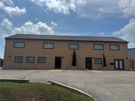 Office space for Rent at 5902 Kostoryz Rd in Corpus Christi
