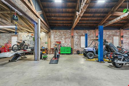 1517 E Sprague