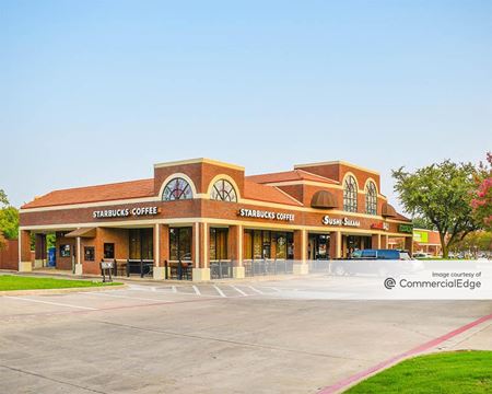 Retail space for Rent at Parkwood Square in Plano