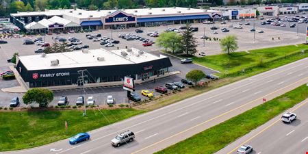 Commercial space at Holland Plaza in Holland