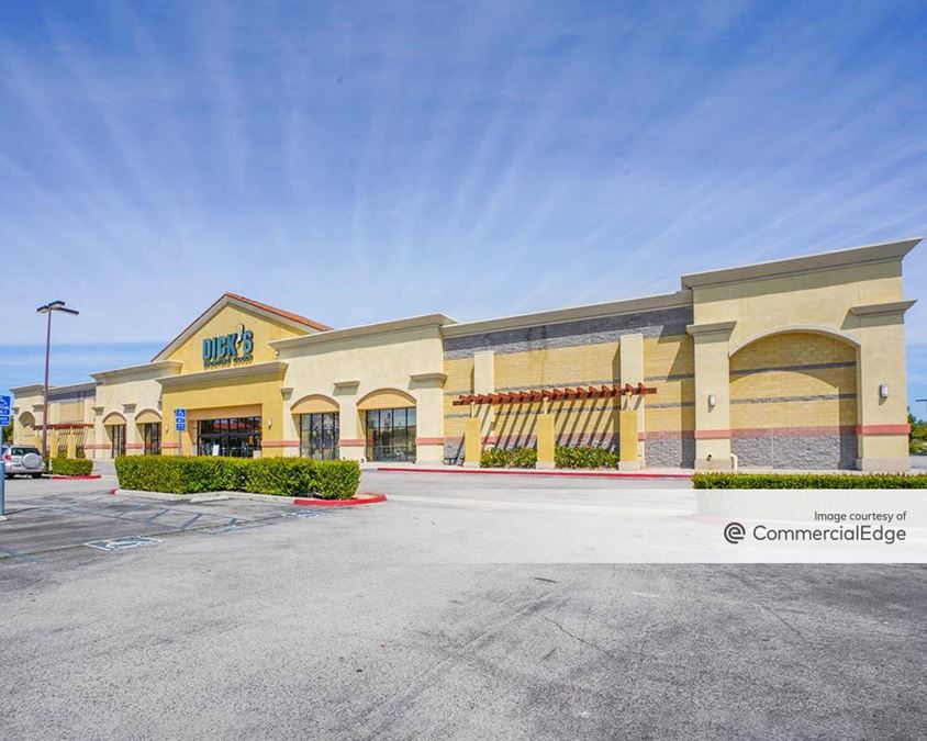 Murrieta Plaza