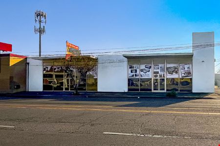 Retail space for Rent at 1808-1820 E. McKinley Avenue in Fresno