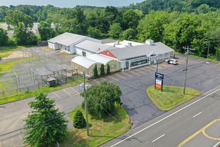 Retail space for Sale at 147 Meriden Rd in Middlefield