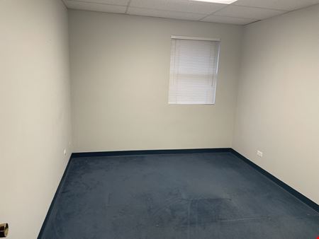 Wheaton Oaks Professional Building