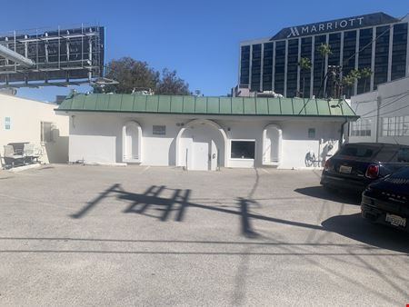1139-1143 S. Beverly Drive