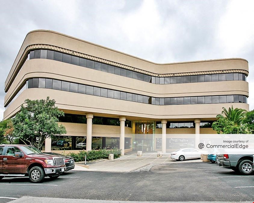 Greystone Plaza