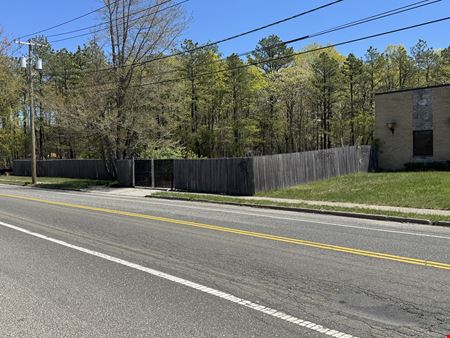 245 Middle Island Rd