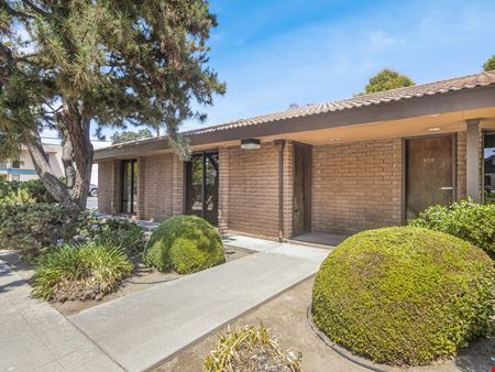 ±2,278 SF Professional Office Space Available In Visalia