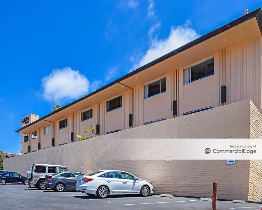 El Patio Building