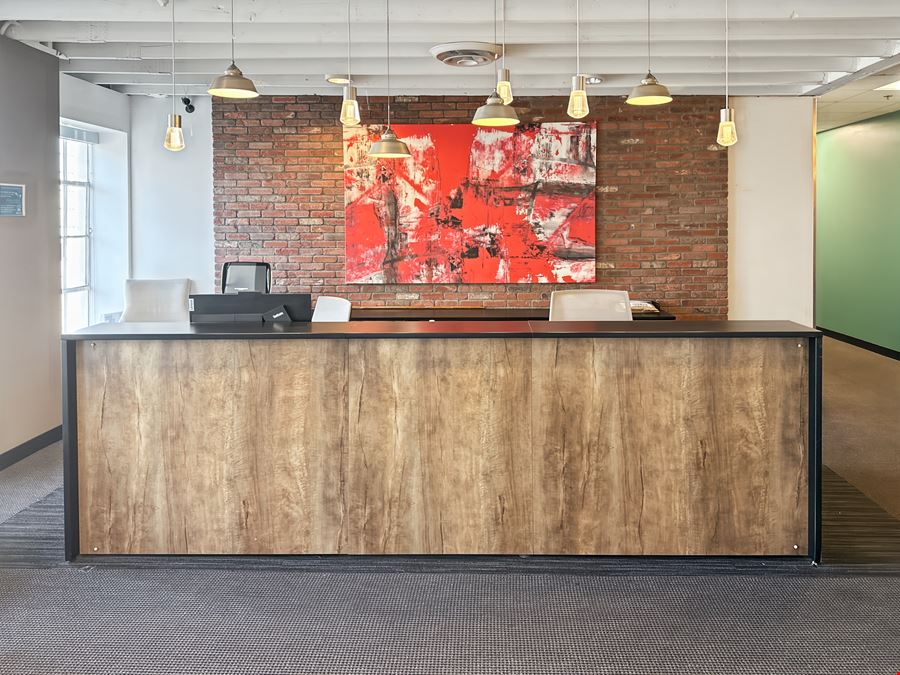 Regus - Glendale - Downtown