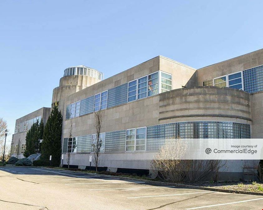 XU Alumni Center
