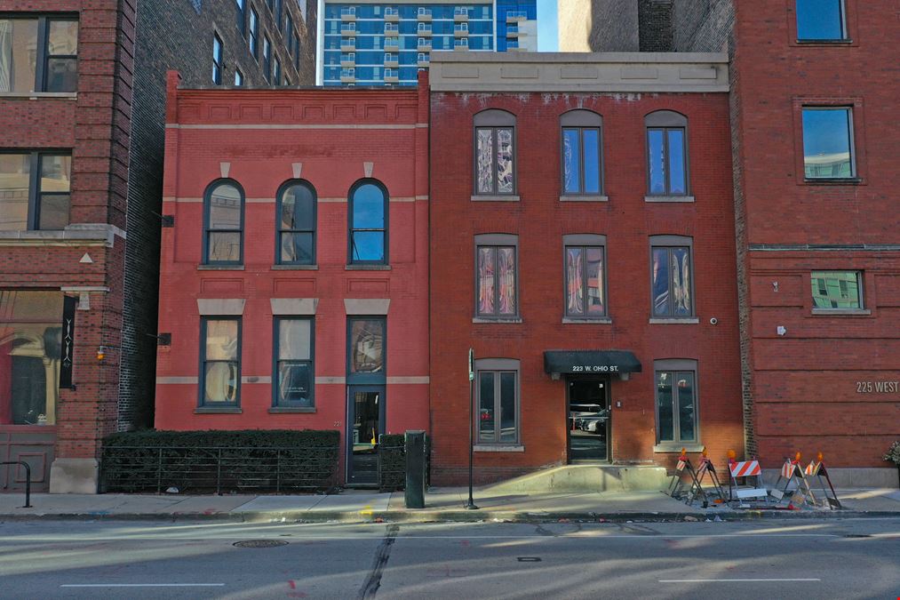 215-223 W Ohio Street