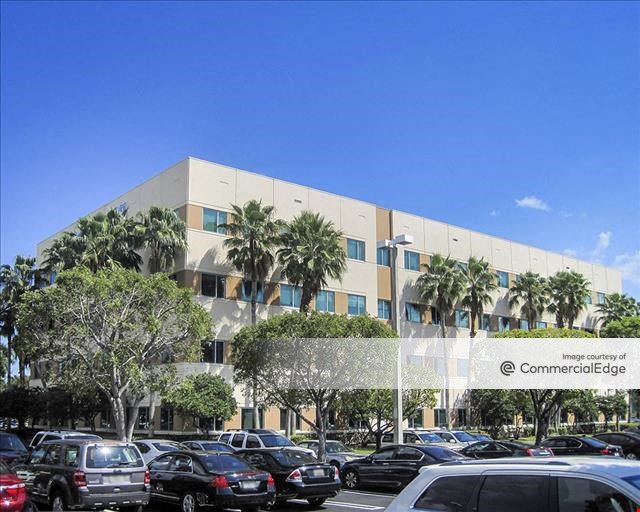 Westside Plaza I