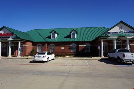2000 Precinct Line Rd