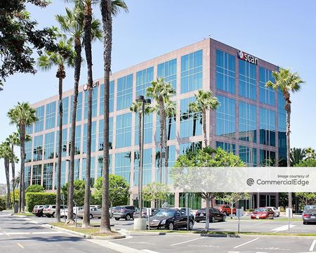 Office space for Rent at Kilroy Airport Center - 3800 Kilroy Airport Way in Long Beach