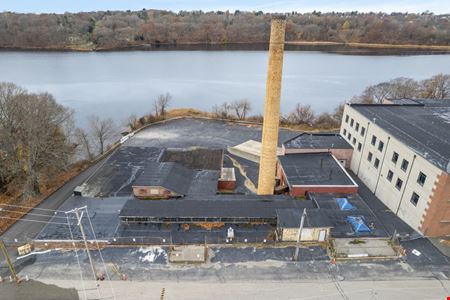 Industrial space for Rent at 721 - 727 School St Pawtucket, RI 02860 in Pawtucket