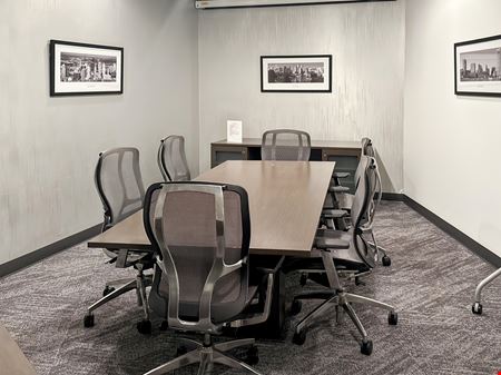 Regus - Oxnard - Topa Financial Plaza