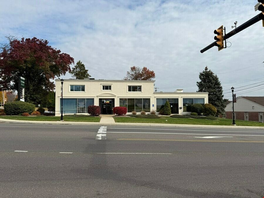3701 Perkiomen Ave