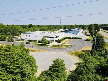 Commercial space at 17011 Hickory St in Spring Lake