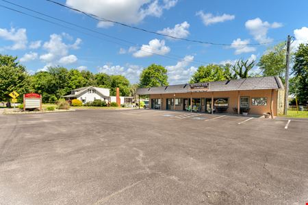 Retail space for Sale at Driftwood Diner in Shady Side