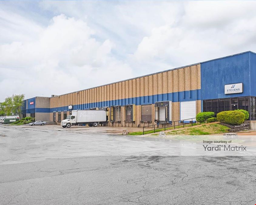 Fenton Interstate Center