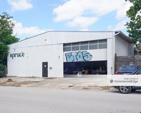 Office space for Rent at Owen's Garage in Austin