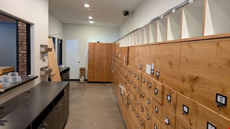 High Profile and Versatile Commercial Property
