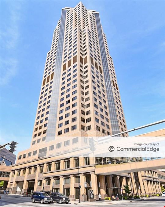 801 Grand Avenue