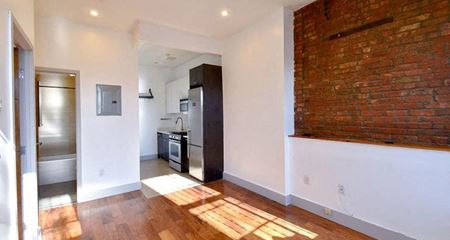 Multi-Family space for Sale at 382 Kosciuszko St in Brooklyn