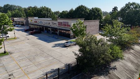 Retail space for Rent at Bluebonnet Crossing Shopping Center in Baton Rouge