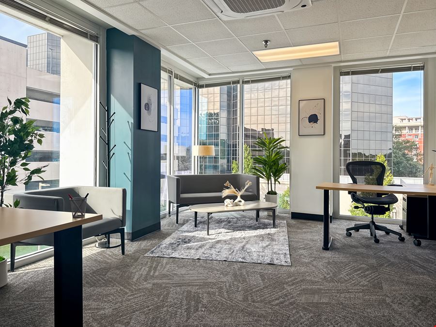 HQ - West End