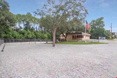 6900 W Fairfield Dr